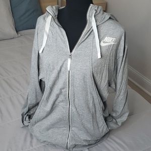SOLD 🚨🚨🚨Nike sweatshirts